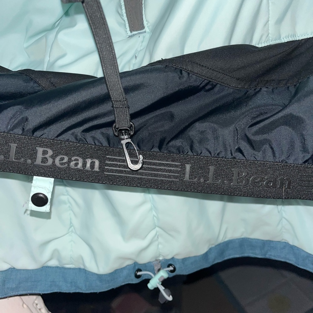 L.L. Bean Women’s Teal Performance Jacket - Picture 7 of 16